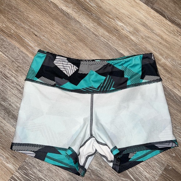 FLEO Power High Rise - Picture 2 of 3